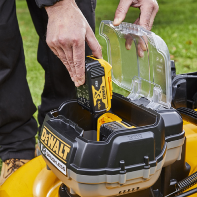 Газонокосилка аккумуляторная DeWALT DCMW 564P2